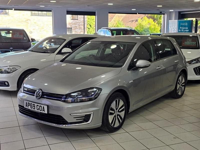 Silver Used 2020 VW e-Golf Hatchback | £10,300 (Fair price) - Image 1/4