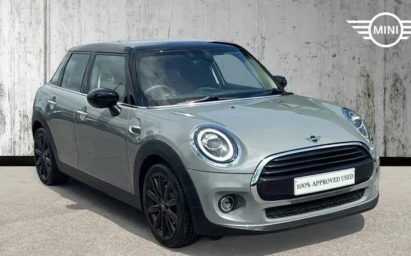 Begagnad Mini Cooper Classic 136 HK (100 kW) 2020 Halvkombi