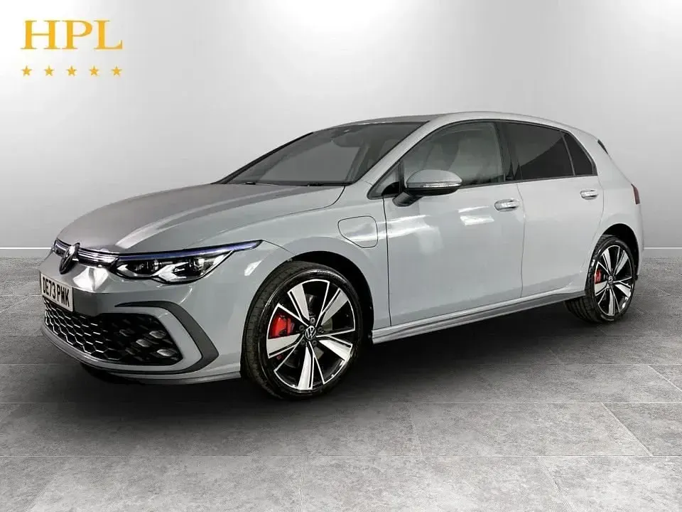 Second-hand VW Golf VIII GTE 245 CP (180 kW) 2023 Gri Hatchback