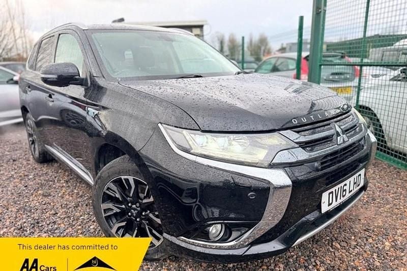 Used Mitsubishi Outlander P-HEV 2016 Black Estate