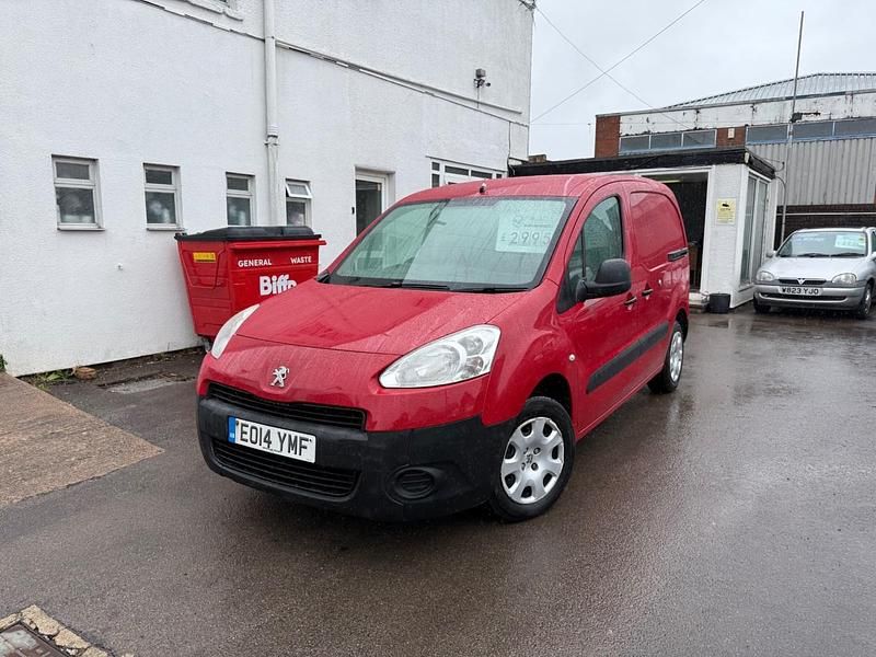 Red Used 2014 Peugeot Partner MPV | £2,995 (Fair price) - Image 1/4
