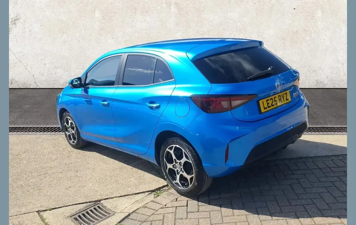 Used MG MG3 Trophy 194 HP (142 kW) 2025 Blue Hatchback