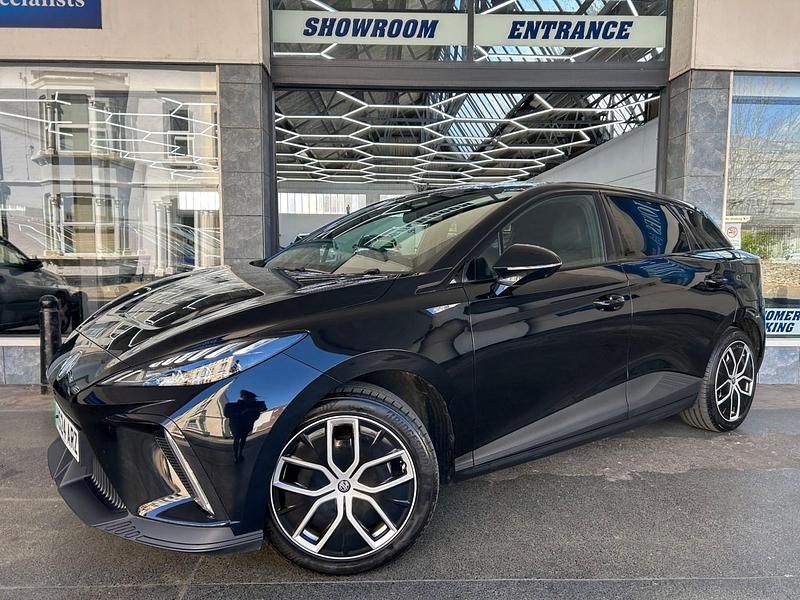 Used MG MG4 EV Trophy 319 kW (435 HP) 2024 Black Hatchback