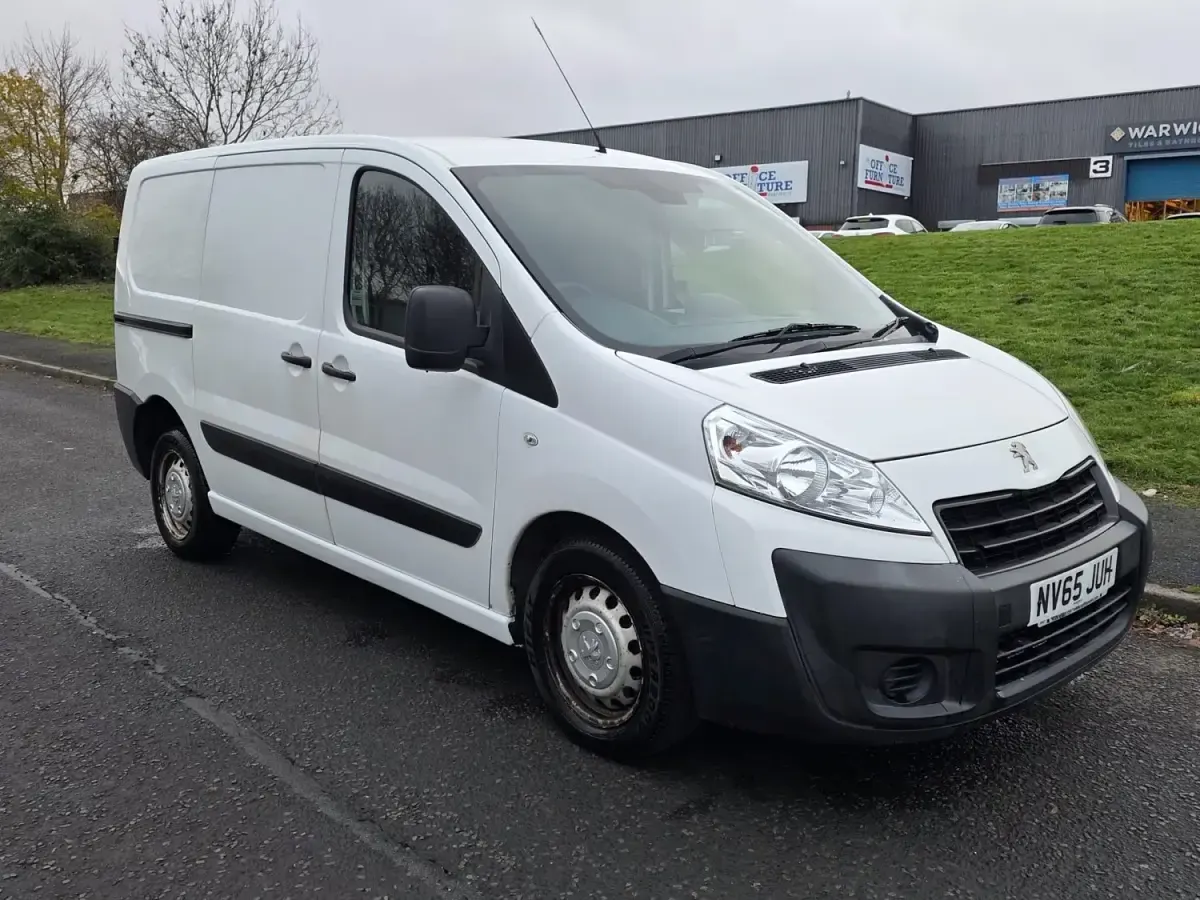 Second-hand Peugeot Expert 2016 Alb Van