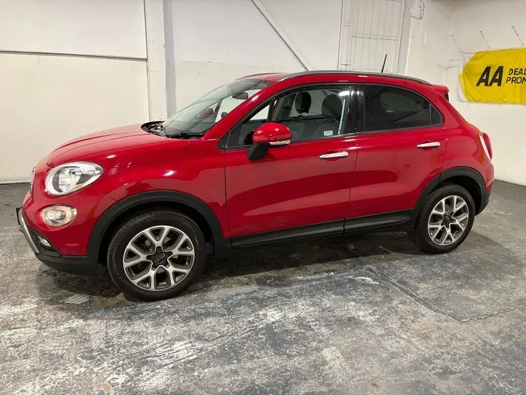 Usado Fiat 500X Cross 140 HP (102 kW) 2015 Vermelho SUV