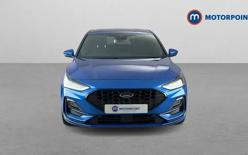 Used Ford Focus ST-Line 125 HP (91 kW) 2024 Blue Hatchback