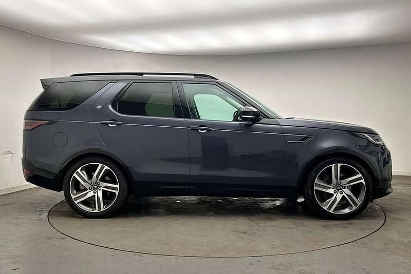 Used Land Rover Discovery 5 HSE Dynamic 344 HP (253 kW) 2024 Blue SUV