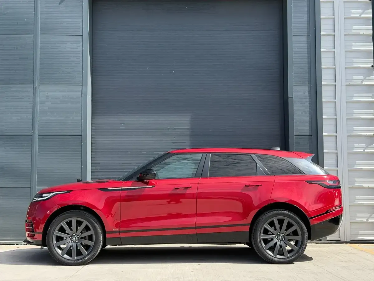 Second-hand Land Rover Range Rover Velar HSE Dynamic 2019 Roșu SUV