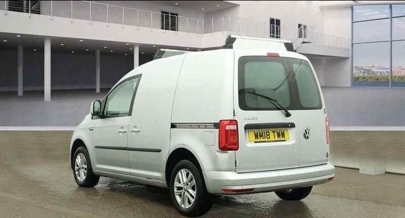 Used VW Caddy Highline 122 HP (89 kW) 2018 Silver MPV