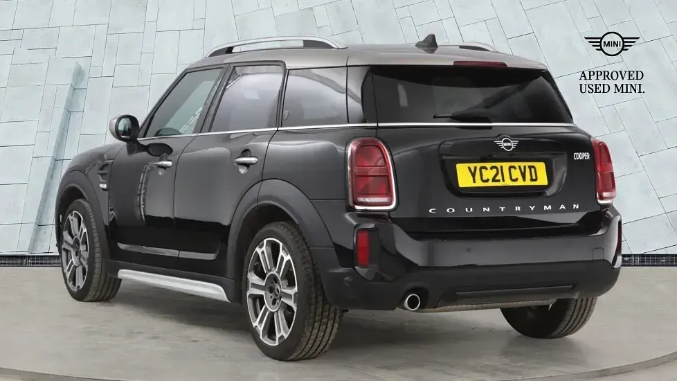 Used Mini Cooper Countryman Exclusive 134 HP (98 kW) 2021 Black SUV