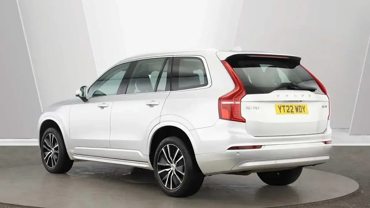 Used Volvo XC90 Momentum 2022 Silver SUV