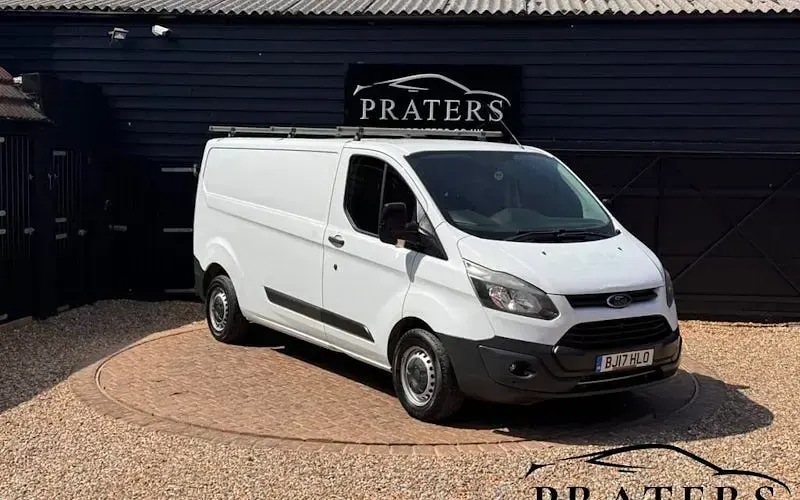 Usado Ford Transit Custom 105 HP (77 kW) 2017 Van