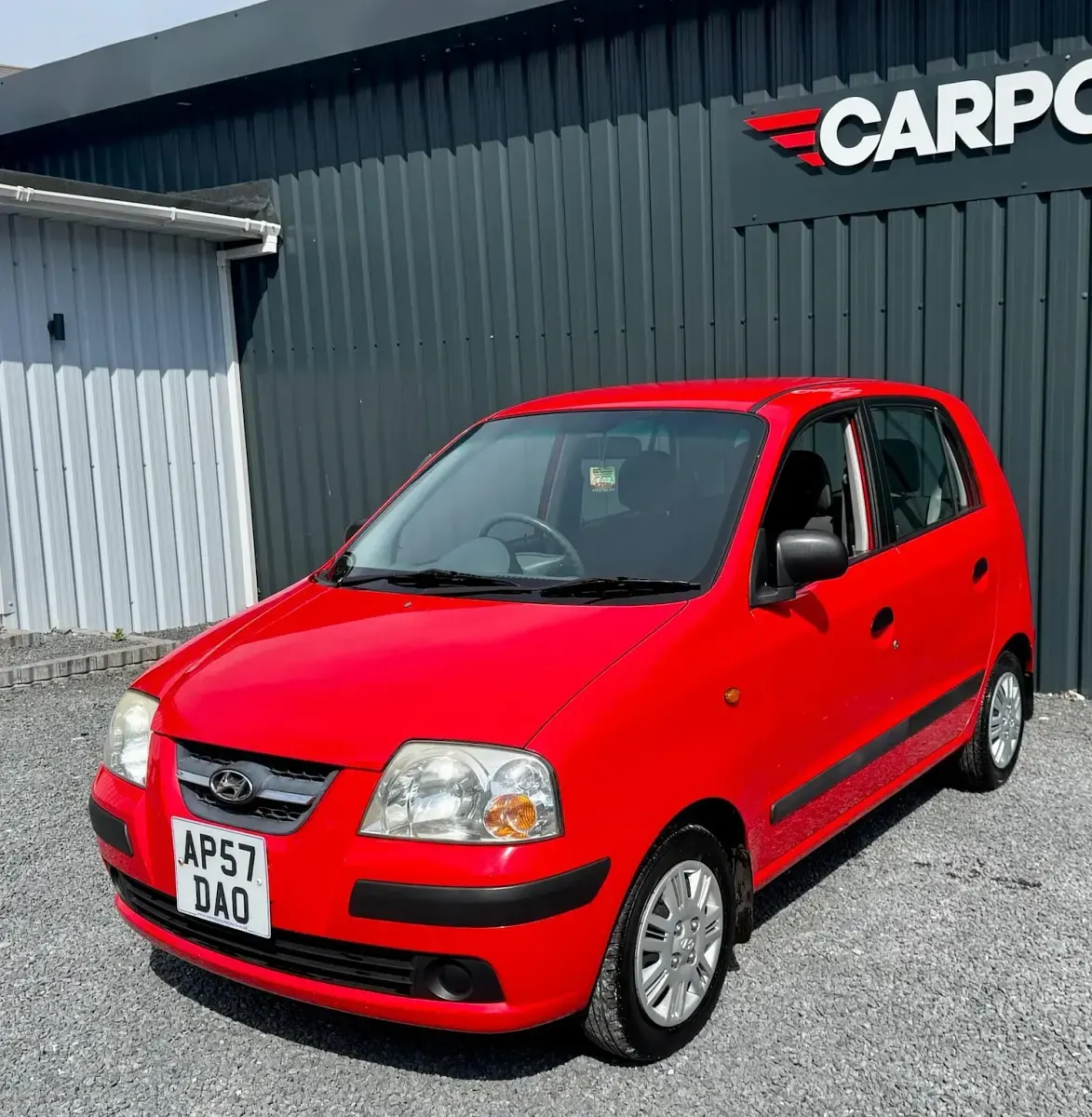 Used Hyundai Atos 59 HP (43 kW) 2007 Red Hatchback