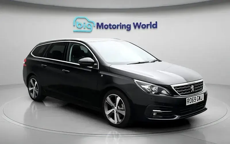 Used Peugeot 308 SW GT-line 131 HP (96 kW) 2019 Black Estate