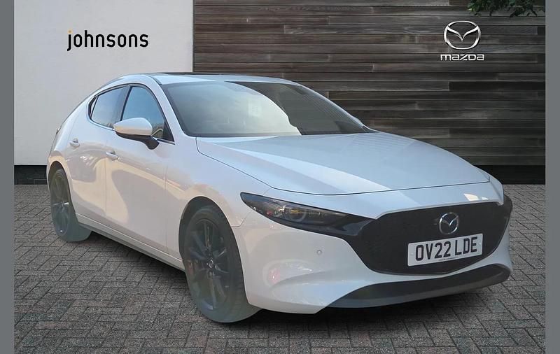 Used Mazda 3 Inclusive 183 HP (134 kW) 2022 White Hatchback
