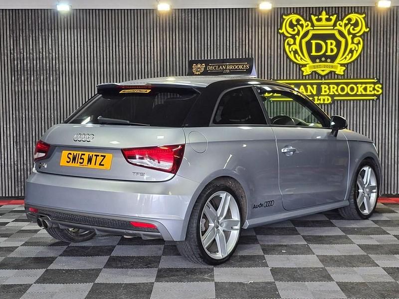 Usado Audi A1 S-Line 2015 Prateado Citadino