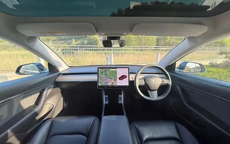 Used Tesla Model 3 Standard Range 180 kW (245 HP) 2021 Sedan