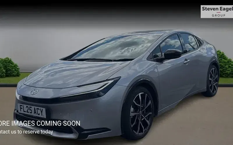 Used Toyota Prius 223 HP (164 kW) 2026 Hatchback