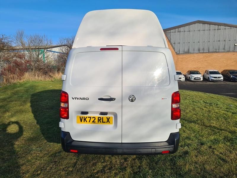 Used Vauxhall Vivaro 100 HP (73 kW) 2023 White MPV