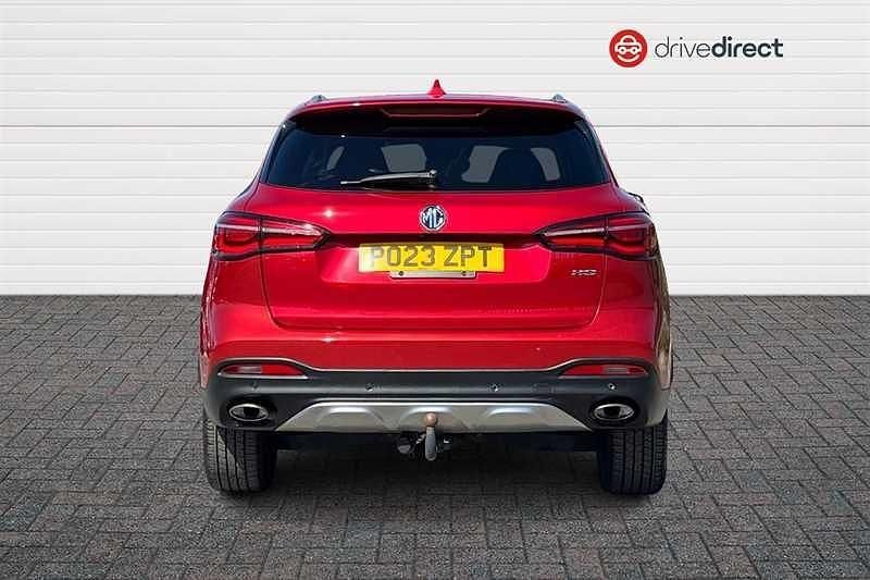 Used MG HS Exclusive 162 HP (119 kW) 2023 Red SUV