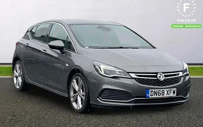 Used Vauxhall Astra Sport 200 HP (147 kW) 2018 Hatchback