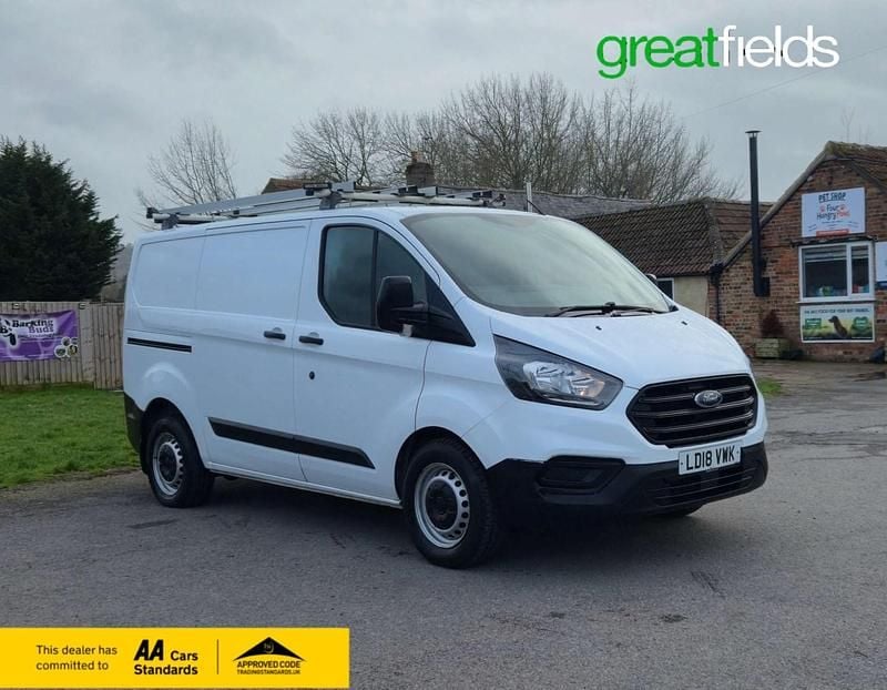Used Ford Transit Custom 105 HP (77 kW) 2018 White Van