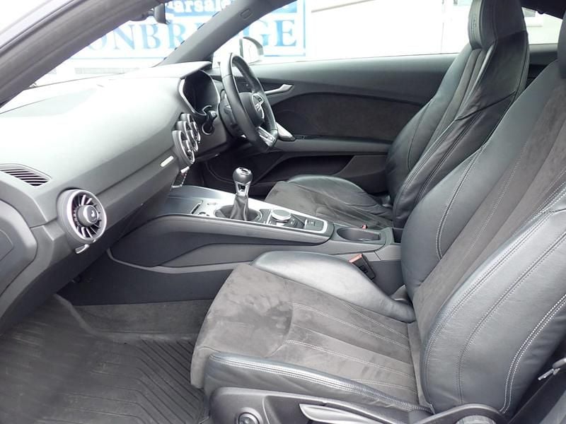 Used Audi TT S-Line 230 HP (169 kW) 2015 White Coupe