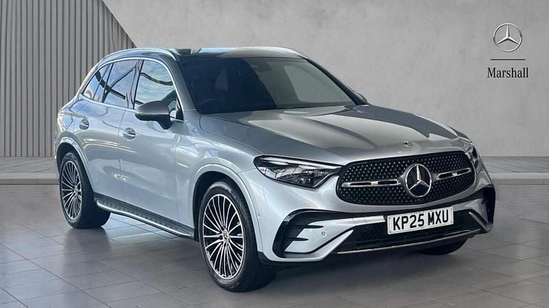 Silver Used 2025 Mercedes 300 AMG Line Premium Plus Estate | £54,380 (Good price) - Image 1/4