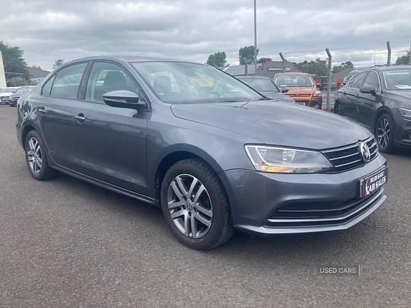 Grey Used 2015 VW Jetta SE Sedan | £9,795 (Fair price) - Image 1/4