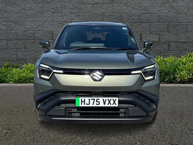 Used Suzuki e-Vitara 134 kW (183 HP) 2025 Green SUV