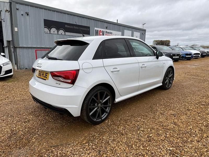 Used Audi A1 Sportback Black Edition 150 HP (110 kW) 2016 White Hatchback
