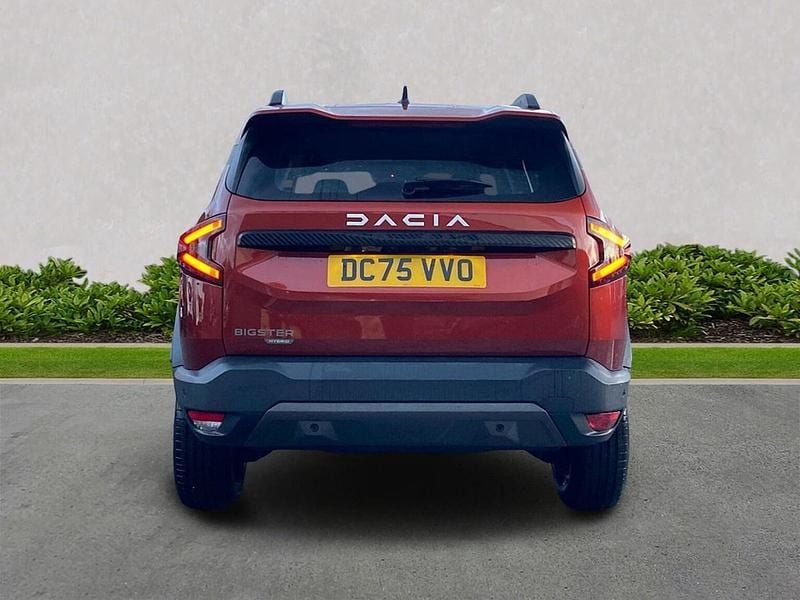 New Dacia Bigster Expression 156 HP (114 kW) 2025 Brown SUV