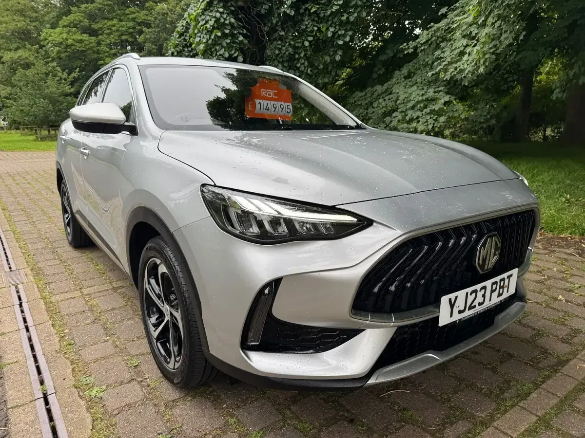 Used MG HS Trophy 162 HP (119 kW) 2023 Silver SUV