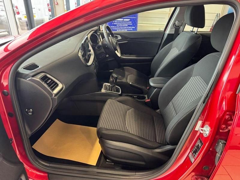 Used Kia Ceed Sportswagon 118 HP (86 kW) 2022 Red Estate