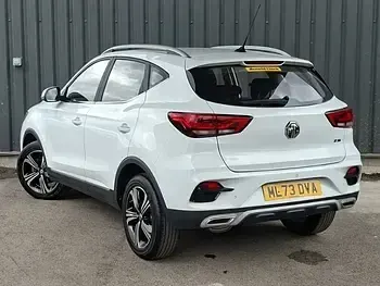 Used MG ZS Excite 106 HP (77 kW) 2023 White SUV