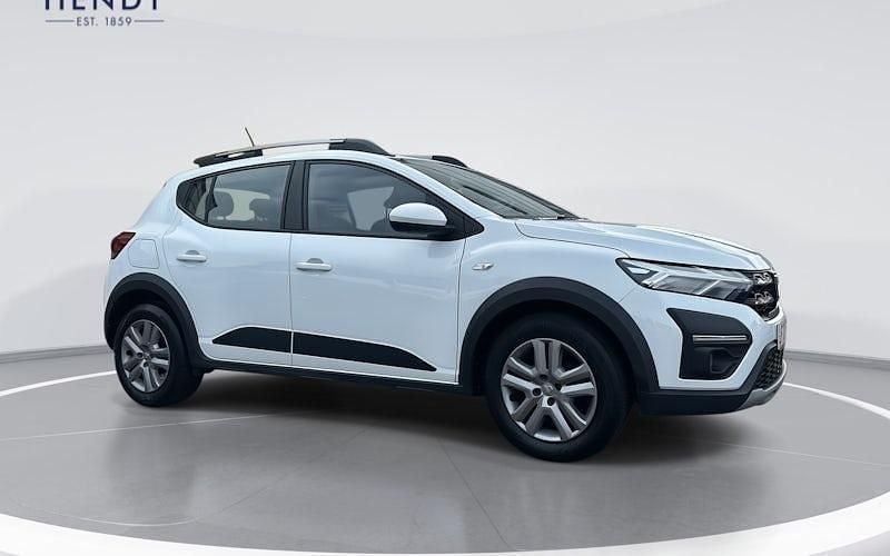 Used 2022 Dacia Sandero Comfort Hatchback | £11,649 (Fair price) - Image 1/4