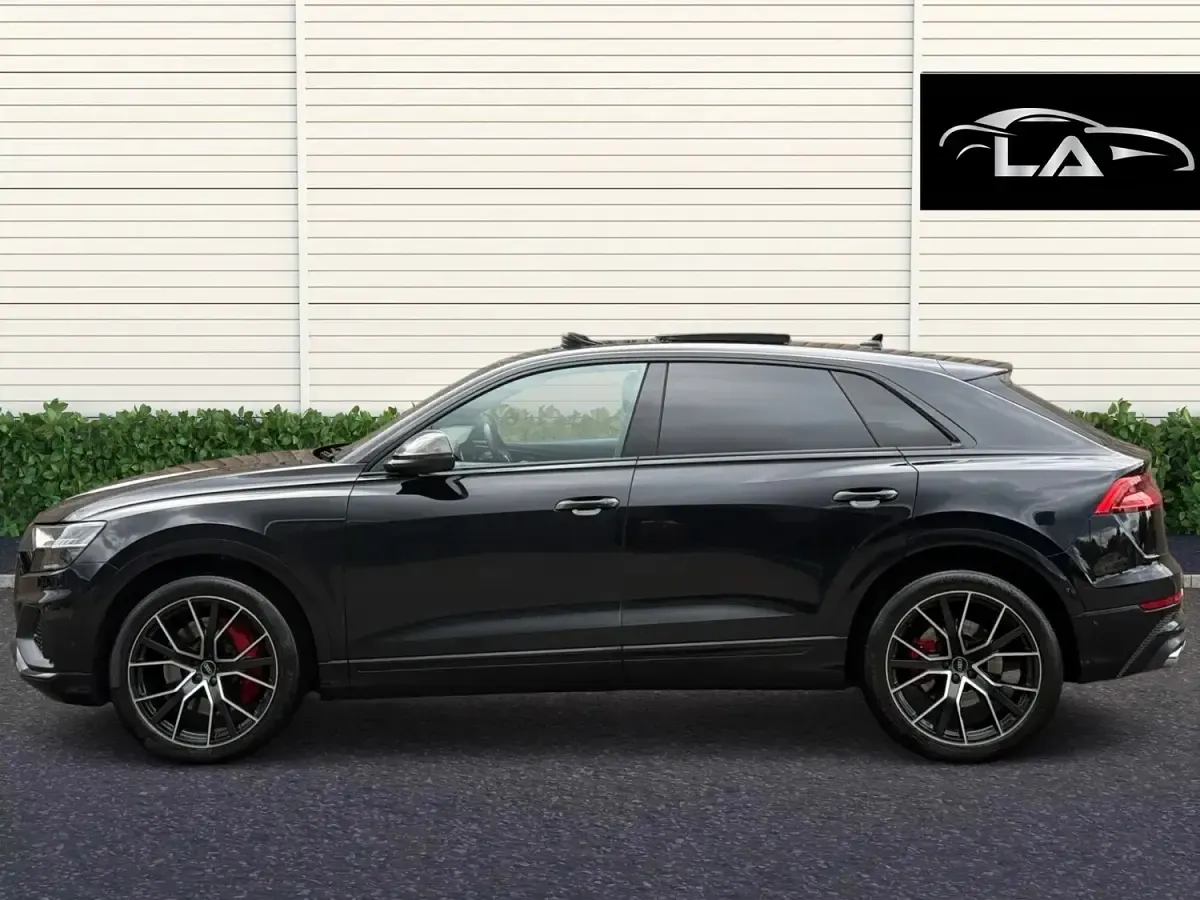 Used Audi SQ8 Comfort 507 HP (372 kW) 2021 Black SUV