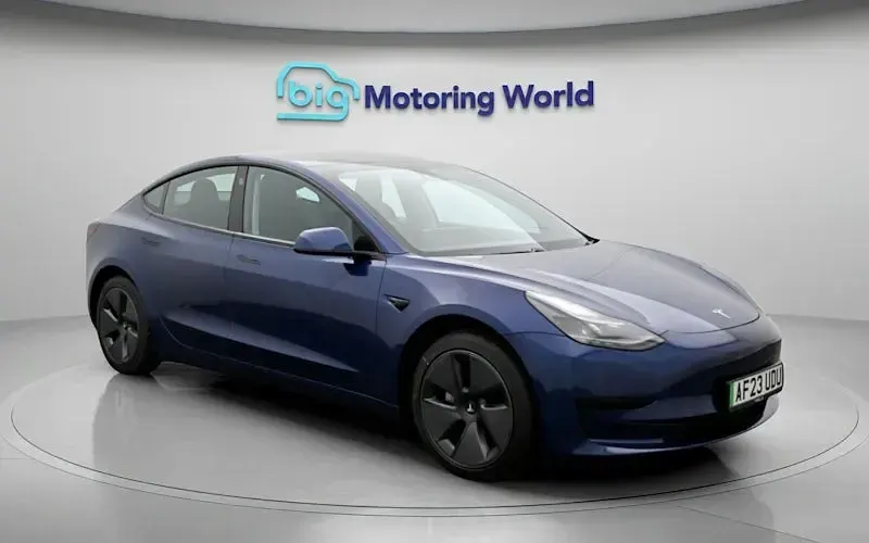 Used Tesla Model 3 RWD 222 kW (302 HP) 2023 Blue Sedan