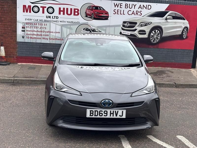 Used Toyota Prius 2025 Grey Hatchback
