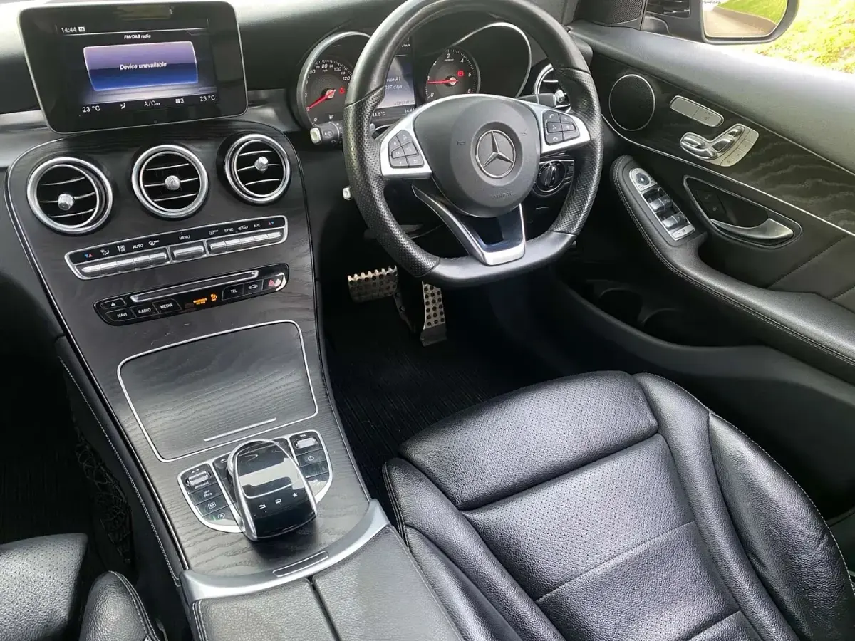 Used Mercedes GLC220 AMG Line Premium 170 HP (125 kW) 2016 Black SUV
