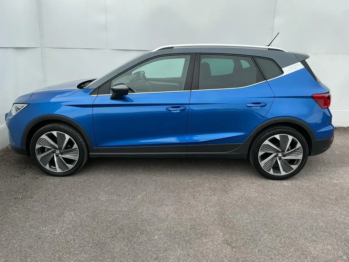Used Seat Arona FR Sport 2023 Blue SUV
