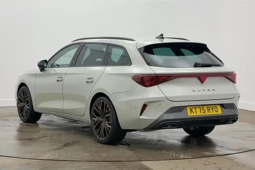 New Cupra Leon 150 HP (110 kW) 2026 Grey Estate