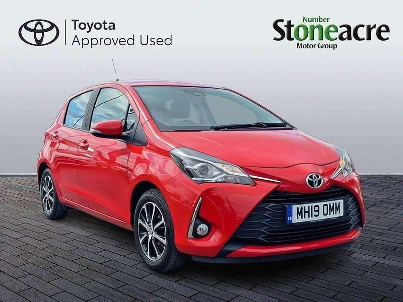 Red Used 2019 Toyota Yaris Hatchback | £10,750 (Fair price) - Image 1/4