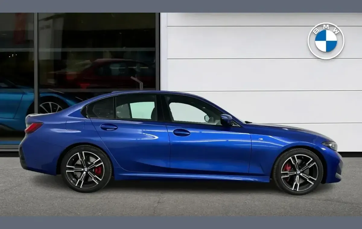Used BMW 320 M Sport 181 HP (133 kW) 2026 Blue Sedan