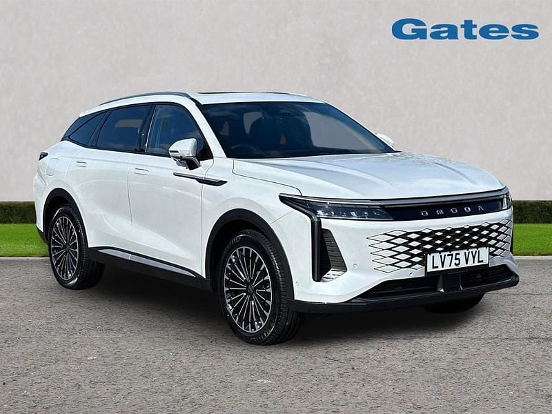 New Omoda 9 2026 White SUV