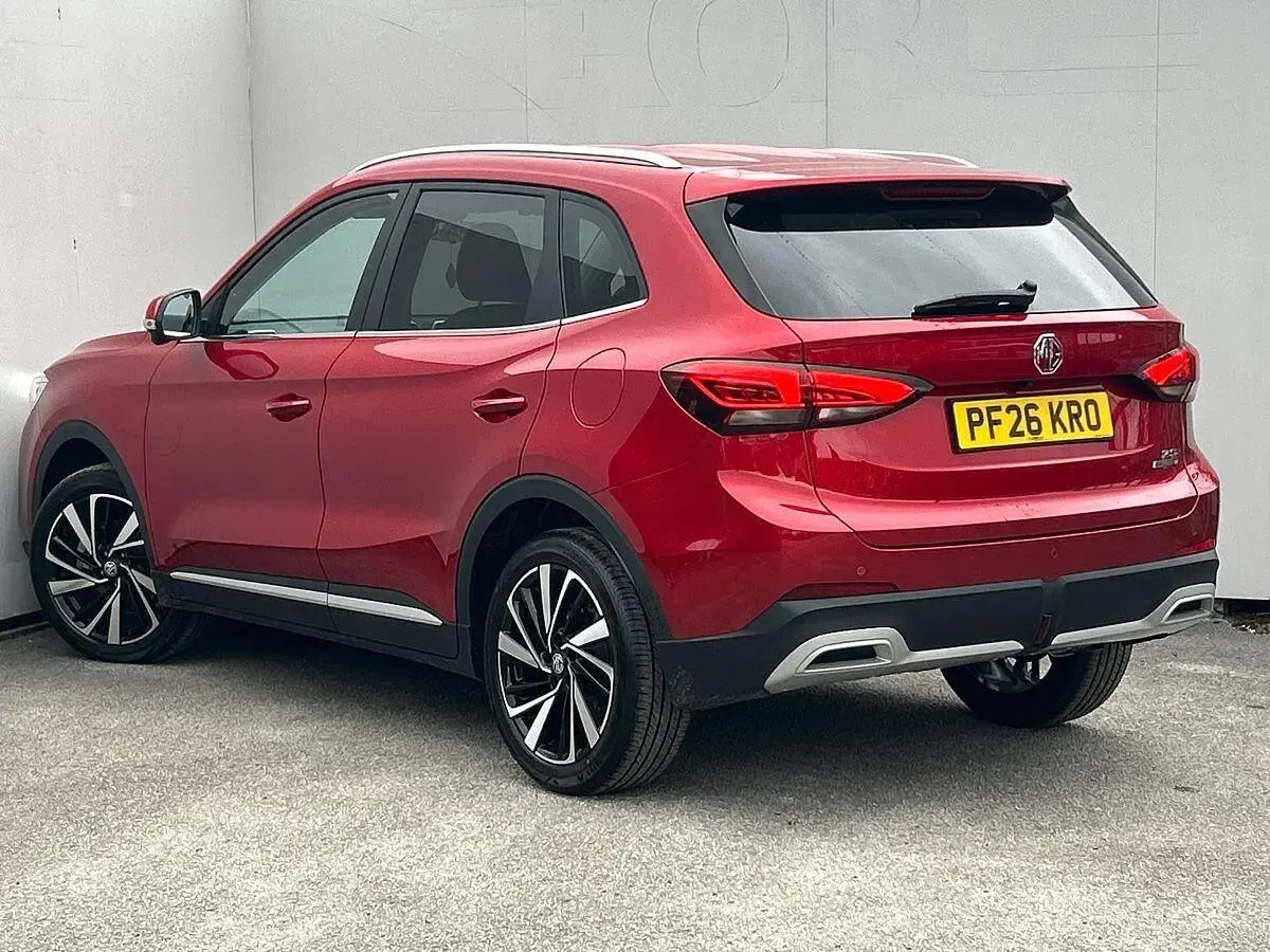 New MG ZS Trophy 196 HP (144 kW) 2026 Red SUV