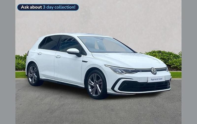 Used VW Golf VIII R-line 130 HP (95 kW) 2021 White Hatchback