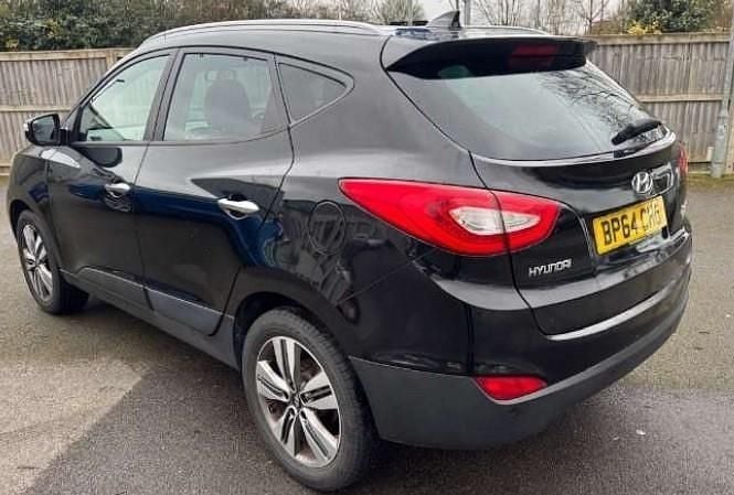 Used Hyundai ix35 Premium 115 HP (84 kW) 2015 Black SUV