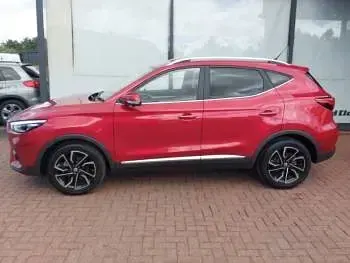 Used MG ZS Exclusive 111 HP (81 kW) 2024 Red SUV