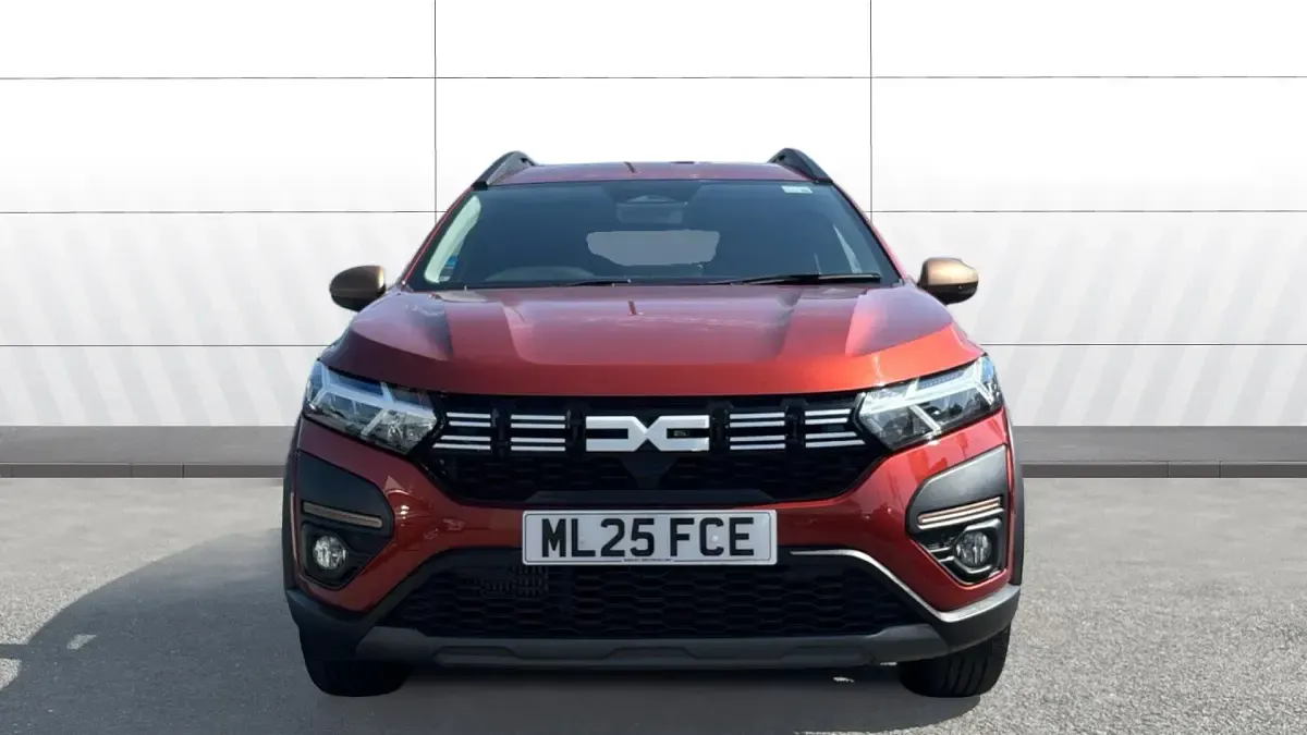 Used Dacia Jogger Extreme 110 HP (80 kW) 2025 Brown MPV